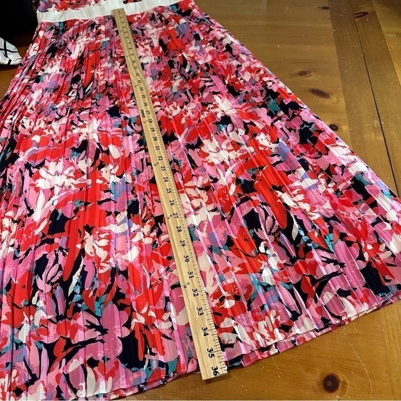 Katherine Kelly Pink Sleeveless Pleated Dress Size 10 - Picture 7 of 9